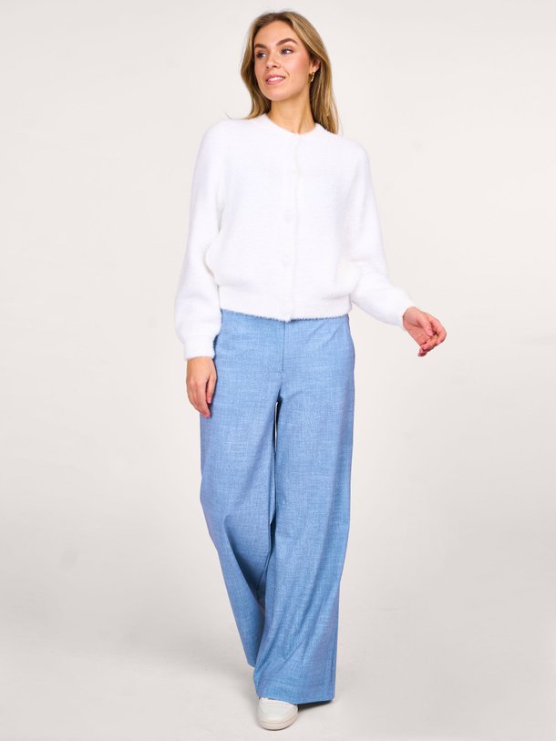 Ontdek de Esma heavy travel jersey wide leg broek van Studio Anneloes in de kleur grijsblauw bij Orangebag. Op werkdagen voor 21:45 besteld, morgen in huis.