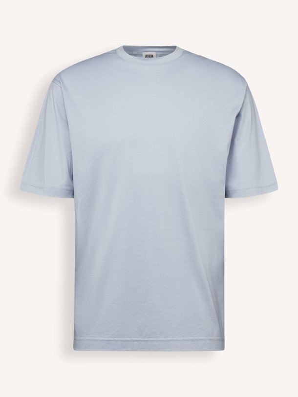 Drykorn Gilberd katoenen T-shirt - Blauwgrijs Ontdek de Gilberd katoenen T-shirt van Drykorn in de kleur Blauwgrijs bij Orangebag. Op werkdagen voor 21:45 besteld, morgen in huis.