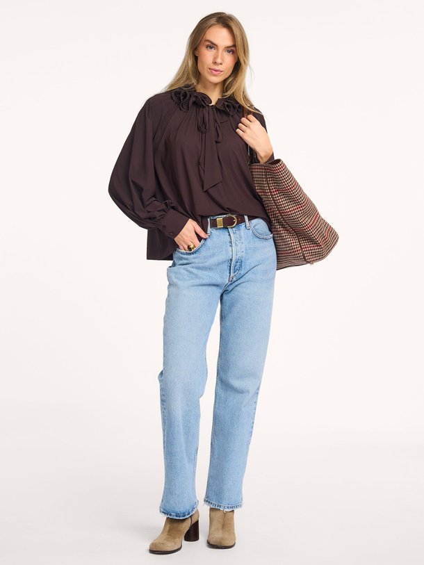 Ontdek de Palmer light travel jersey top van Studio Anneloes in de kleur donkerbruin bij Orangebag. Op werkdagen voor 21:45 besteld, morgen in huis.