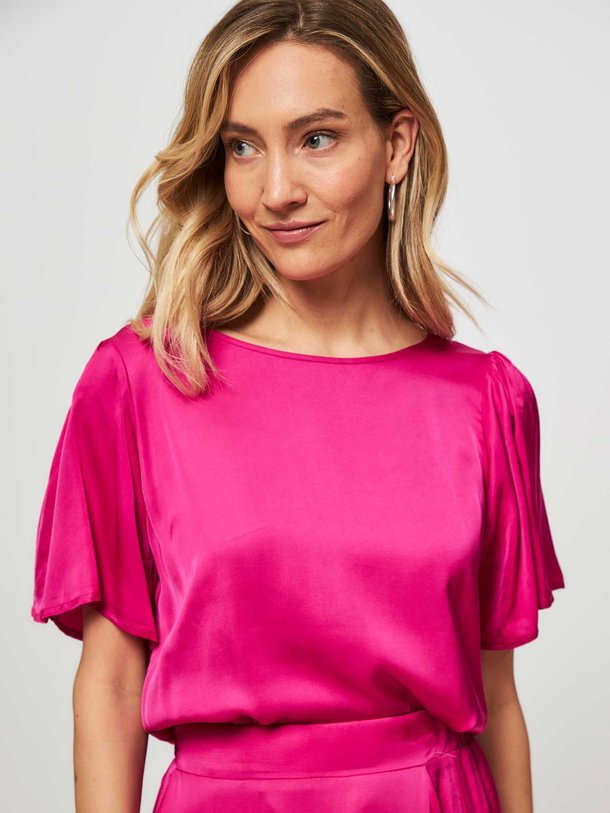 Ontdek de Gwenny viscose/rayonmix reversible top van Studio Anneloes in de kleur fuchsia bij Orangebag. Op werkdagen voor 21:45 besteld, morgen in huis.
