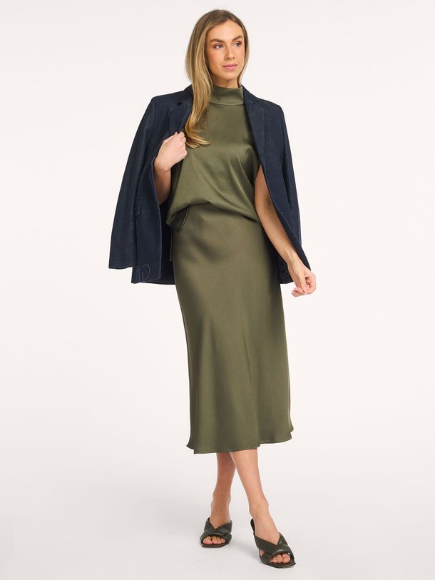 Ontdek de Ura geweven rok van Drykorn in de kleur Groen bij Orangebag. Op werkdagen voor 21:45 besteld, morgen in huis.