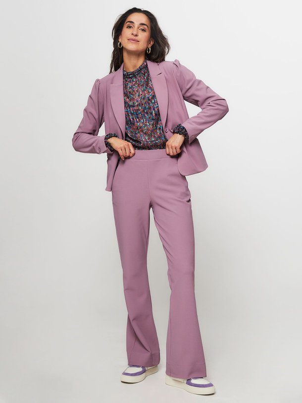 Ontdek de Charlize bonded travel jersey broek van Studio Anneloes in de kleur lila bij Orangebag. Op werkdagen voor 21:45 besteld, morgen in huis.