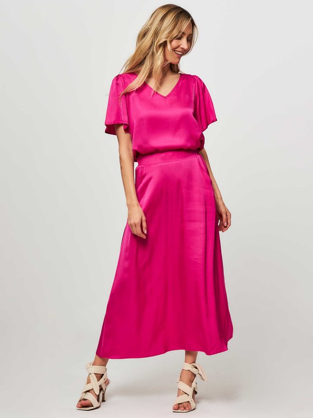 Ontdek de Daphne viscose/rayonmix A-lijn rok van Studio Anneloes in de kleur fuchsia bij Orangebag. Op werkdagen voor 21:45 besteld, morgen in huis.