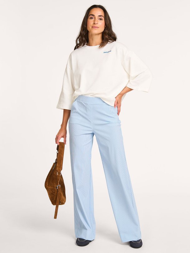 Ontdek de Lexie heavy travel jersey broek van Studio Anneloes in de kleur blauw bij Orangebag. Op werkdagen voor 21:45 besteld, morgen in huis.