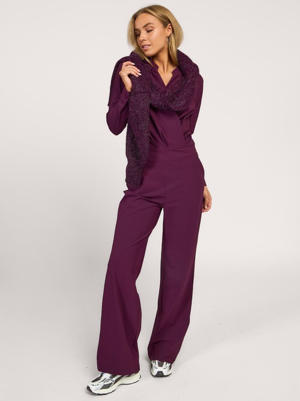 Ontdek de Grazia heavy travel jersey jumpsuit van Studio Anneloes in de kleur aubergine bij Orangebag. Op werkdagen voor 21:45 besteld, morgen in huis.
