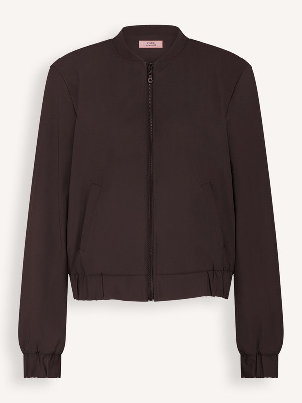 Ontdek de Benja, heavy travel jersey bomberjack van Studio Anneloes bij Orangebag. Op werkdagen voor 21:45 besteld, morgen in huis.