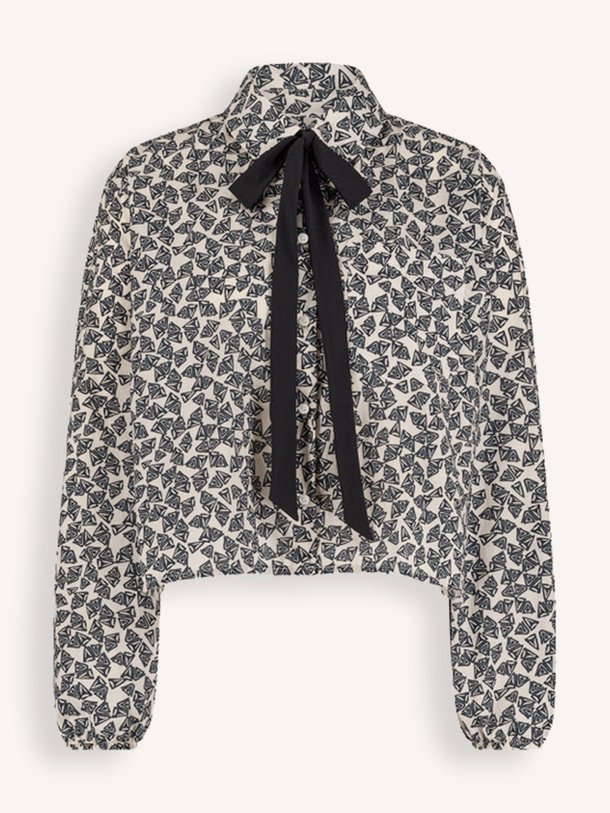 Ontdek de Dottie katoenen poplin blouse van Studio Anneloes in de kleur zwart bij Orangebag. Op werkdagen voor 21:45 besteld, morgen in huis.