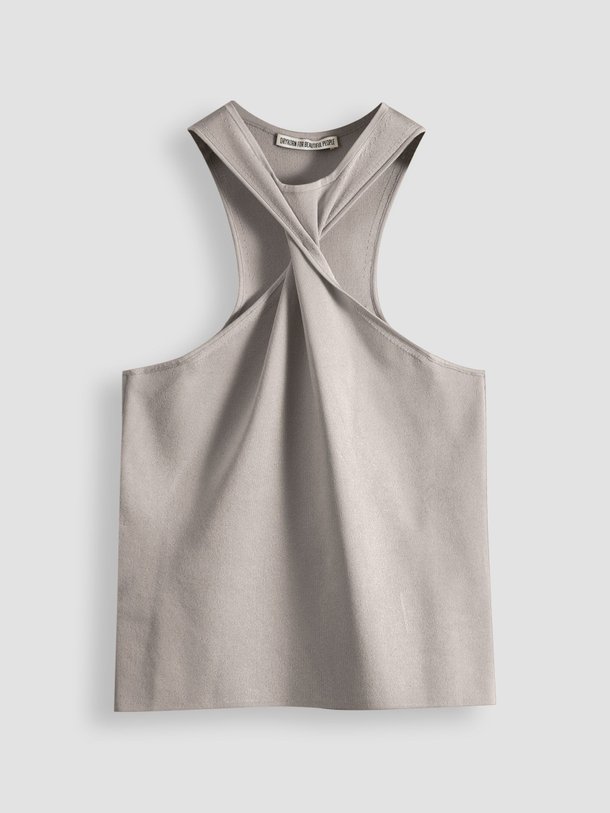 Ontdek de Rabienne fijngebreide top van Drykorn in de kleur bruingrijs bij Orangebag. Op werkdagen voor 21:45 besteld, morgen in huis.