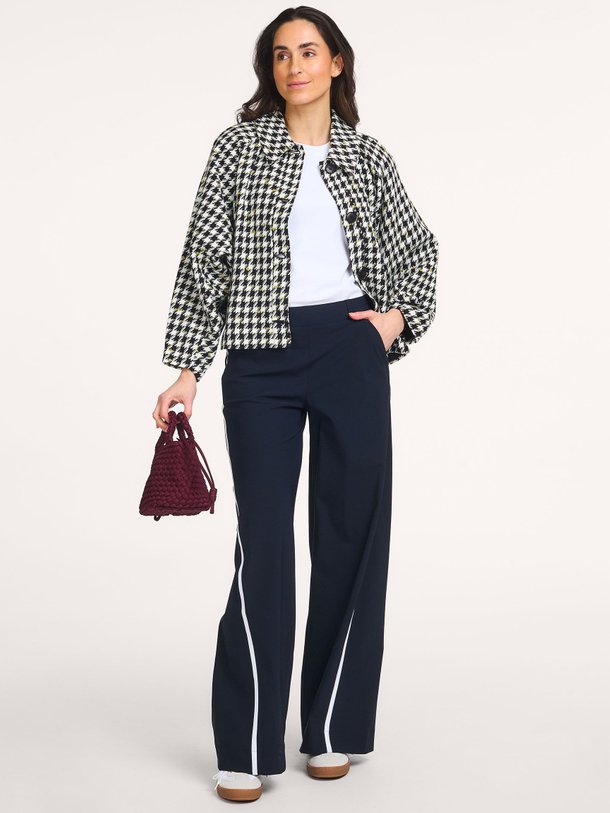 Ontdek de Levie heavy travel jersey broek van Studio Anneloes in de kleur Donkerblauw bij Orangebag. Op werkdagen voor 21:45 besteld, morgen in huis.