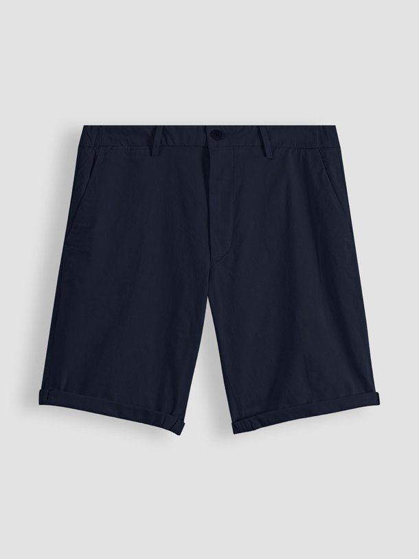 Ontdek de Kend katoenmix chino short van Drykorn in de kleur donkerblauw bij Orangebag. Op werkdagen voor 21:45 besteld, morgen in huis.