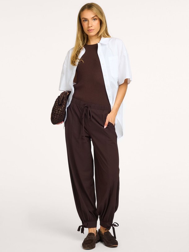 Darie, medium travel jersey balloon broek