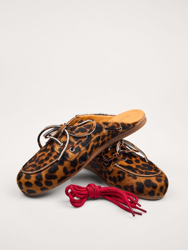 Lederen ponyhair leopard instappers