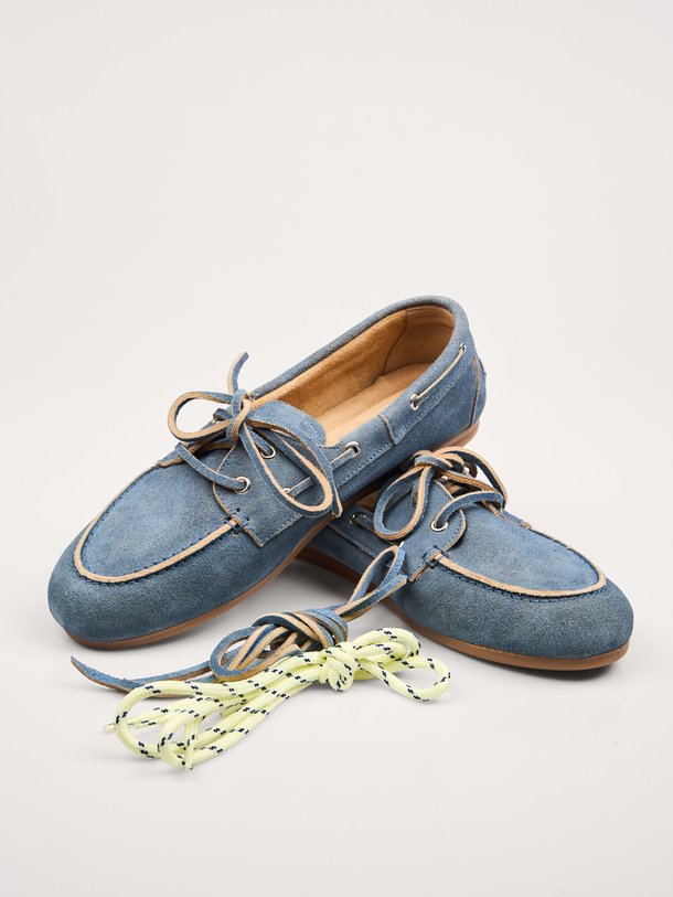 Suède loafers