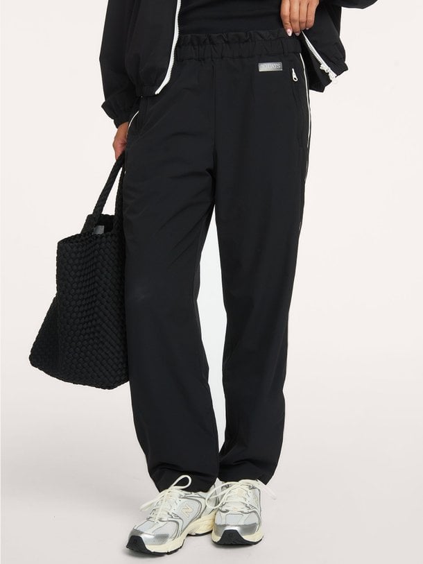 easy travel pants Relaxed fit travel broek