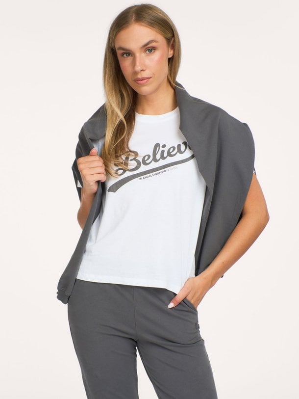 petite tee believe Organic cotton T-shirt
