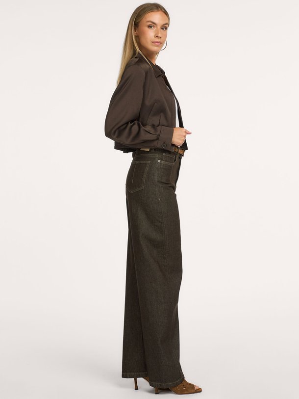 260285 Liable, mid waist barrel fit jeans