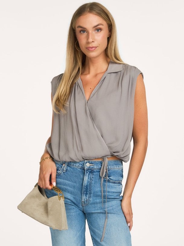 01-201228-606 Viscose blouse