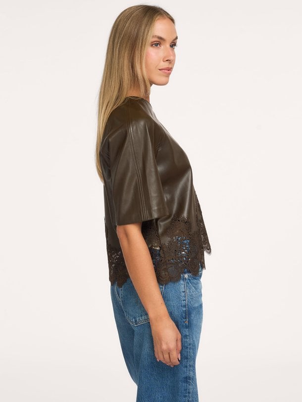 London, leatherlook top met kant