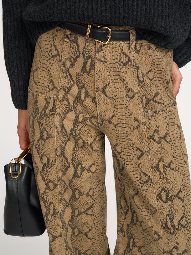 Abbi, high waist barrel fit jeans