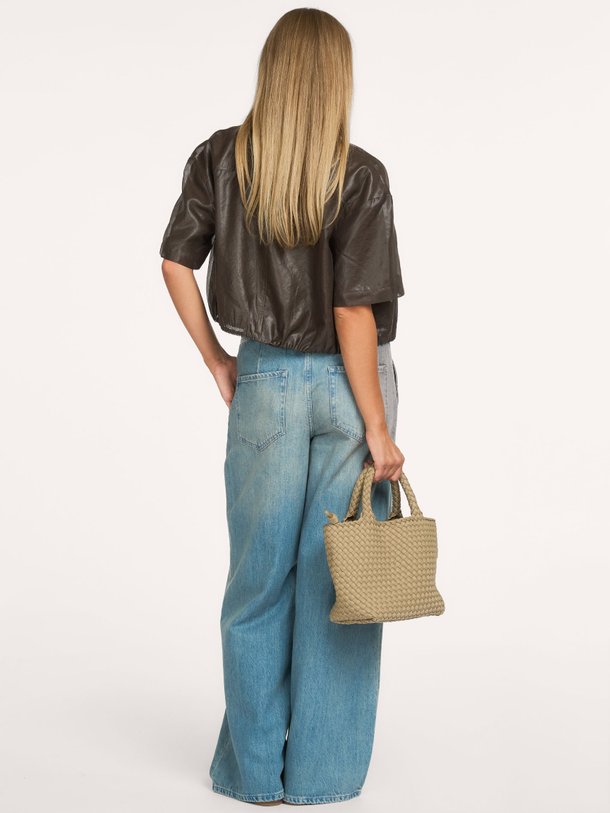 Mid waist wide fit jeans