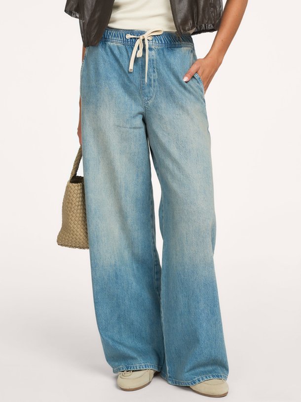 Mid waist wide fit jeans