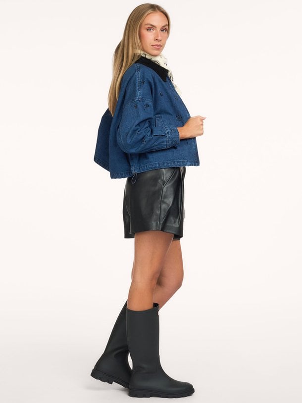 Bee, leatherlook shorts