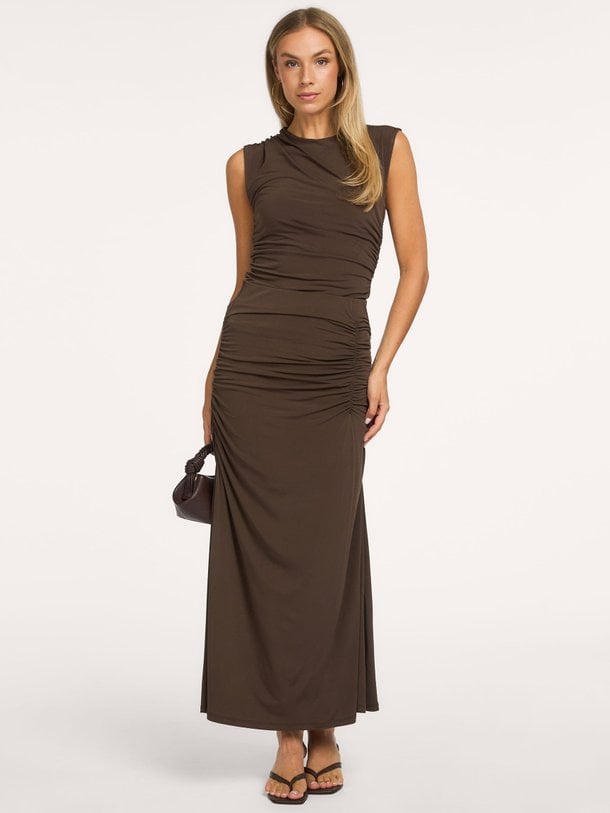 Saily, jersey rok