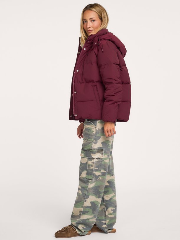 WOVEN-PUFFER-COAT Geweven gewatteerde puffer