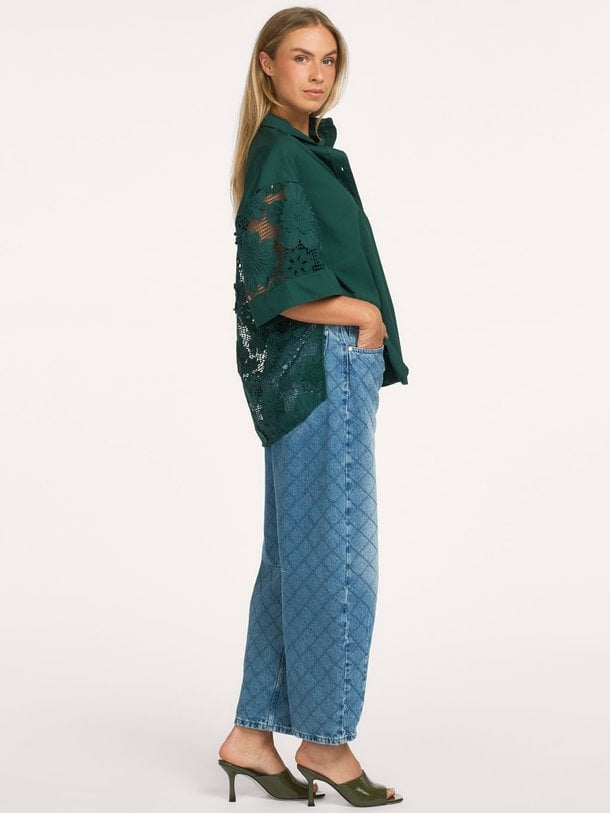 Kali, katoenen blouse met kant