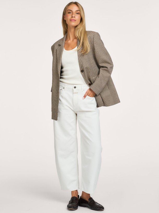 Jazzie, mid waist barrel fit non-stretch jeans