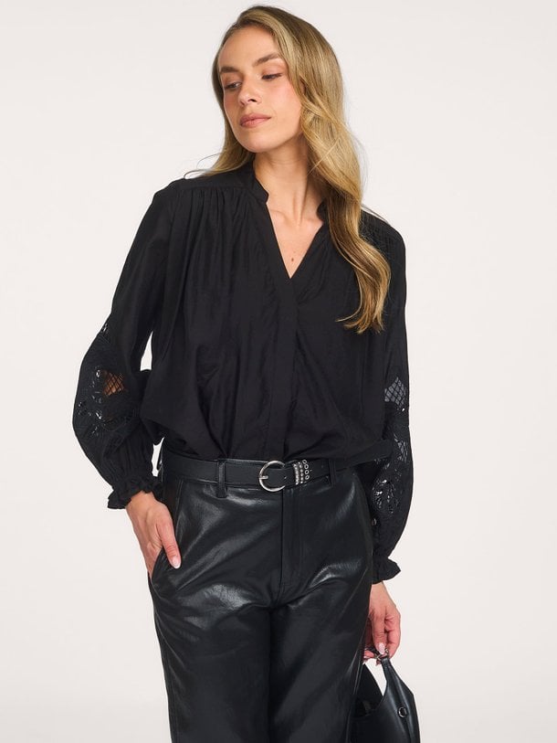 DelinCC Balloon Emb Shirt Delin, viscosemix balloon blouse met broderie