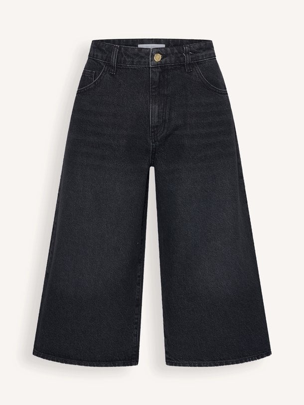 noho long denim shorts Noho Long, denim jorts