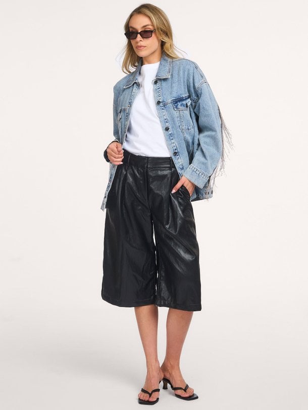 GittCC Pleat Bermuda Gitt, leatherlook bermuda broek