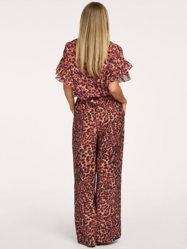 saki cheetah blouse Saki, katoenen blouse met dierenprint