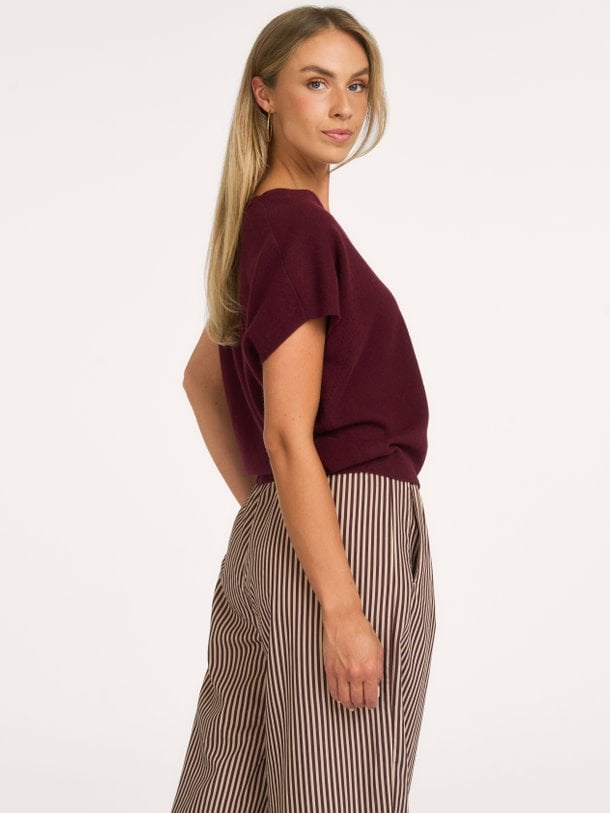 sil v-neck pullover Sil, merino wollen top