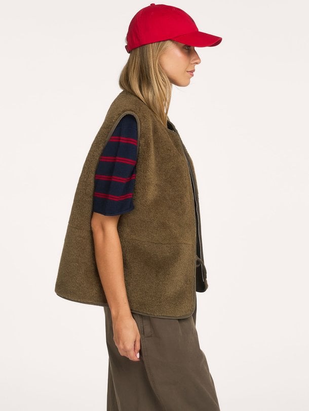Elinor, imitatieleren gilet