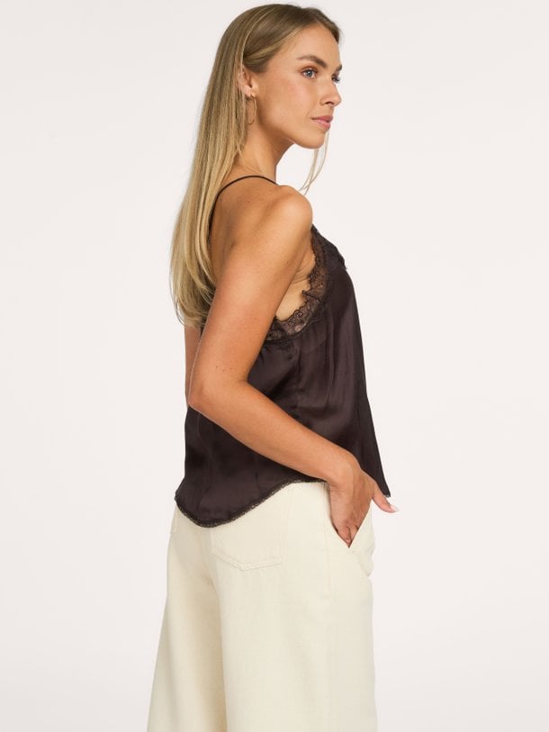 pia satin top Pia, viscosemix satijnen top met kant