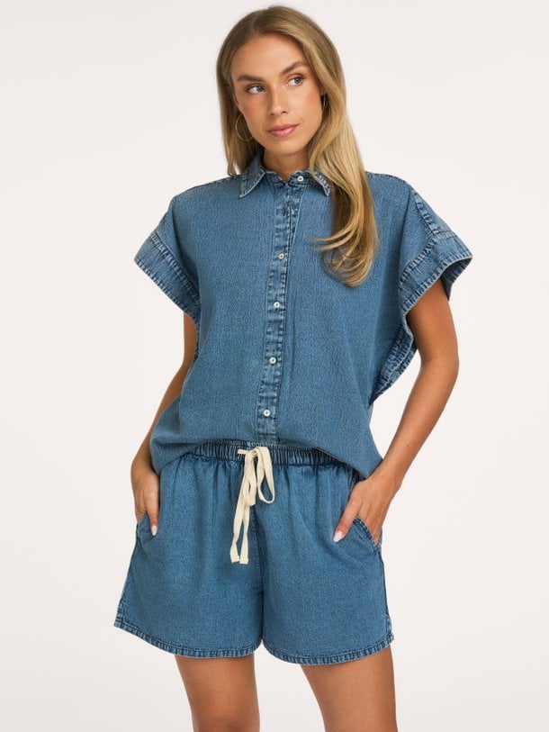 misa denim shorts Misa, denim short
