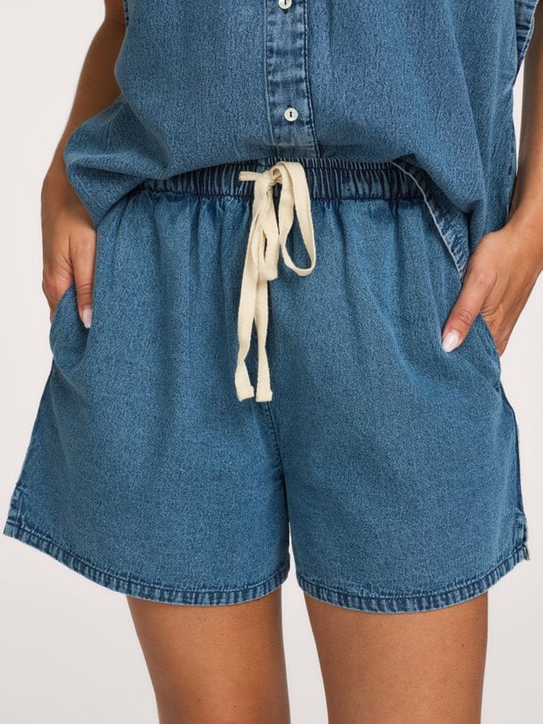 misa denim shorts Misa, denim short