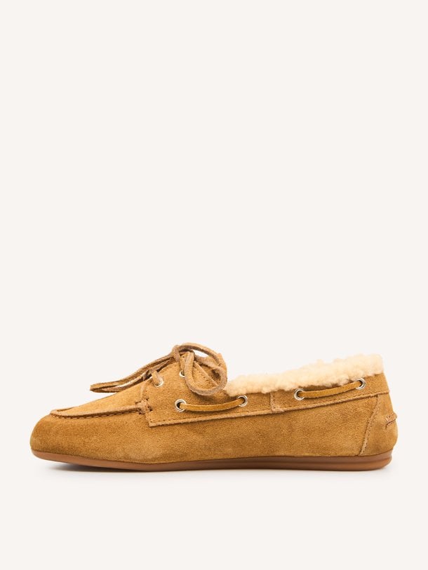 Suède loafers