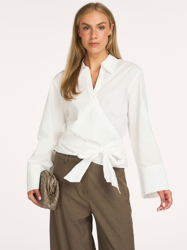 Wrap blouse Crispy poplin Katoenen overslag blouse