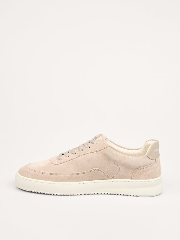 Mondo, suède sneakers