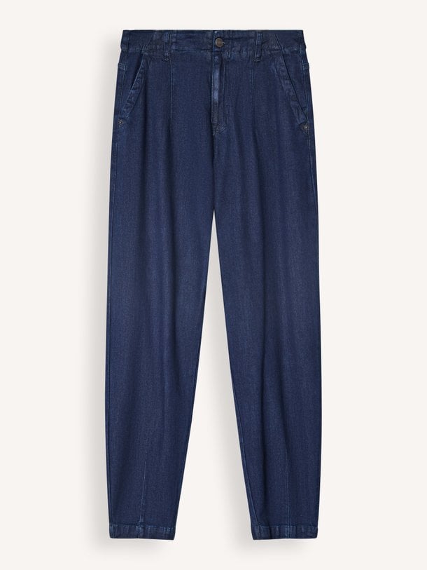 Tapered jeans Soft fine twill High waist tapered fit jeans