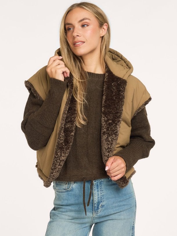 Fake fur reversible bodywarmer