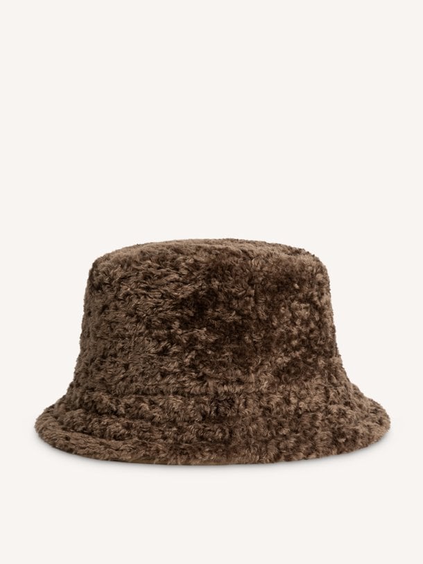 03-301019-609 Fake fur reversible bucket hat