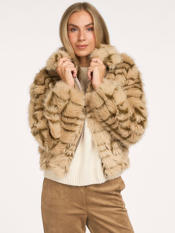 Fake fur jas