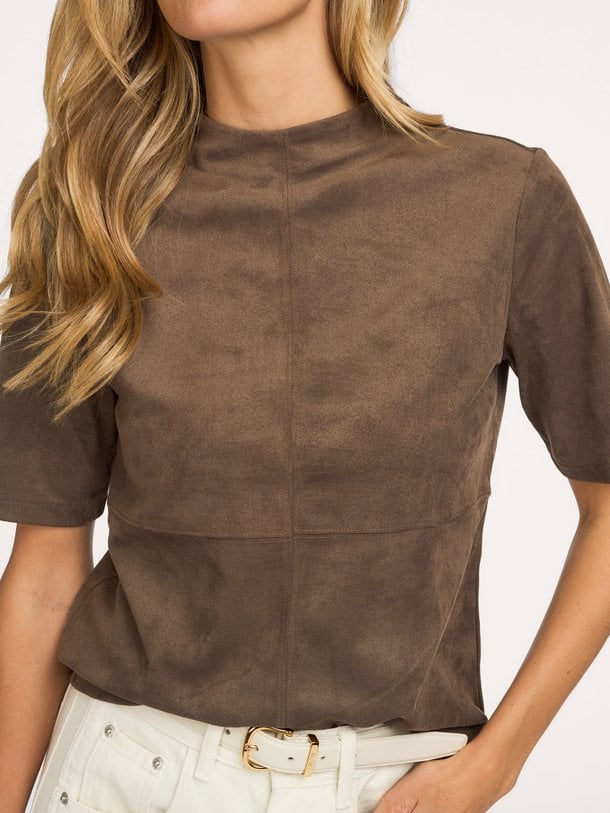 Suède look top