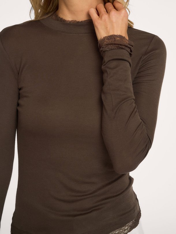 Lyocellmix longsleeve met kant