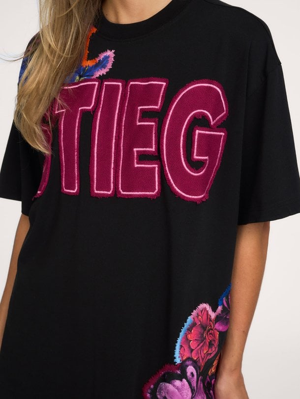 Nero Oversized T-shirt Nero, katoenen oversized T-shirt