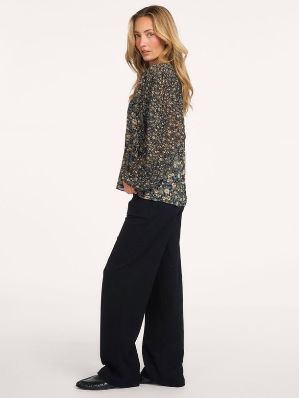 Kross, viscose top